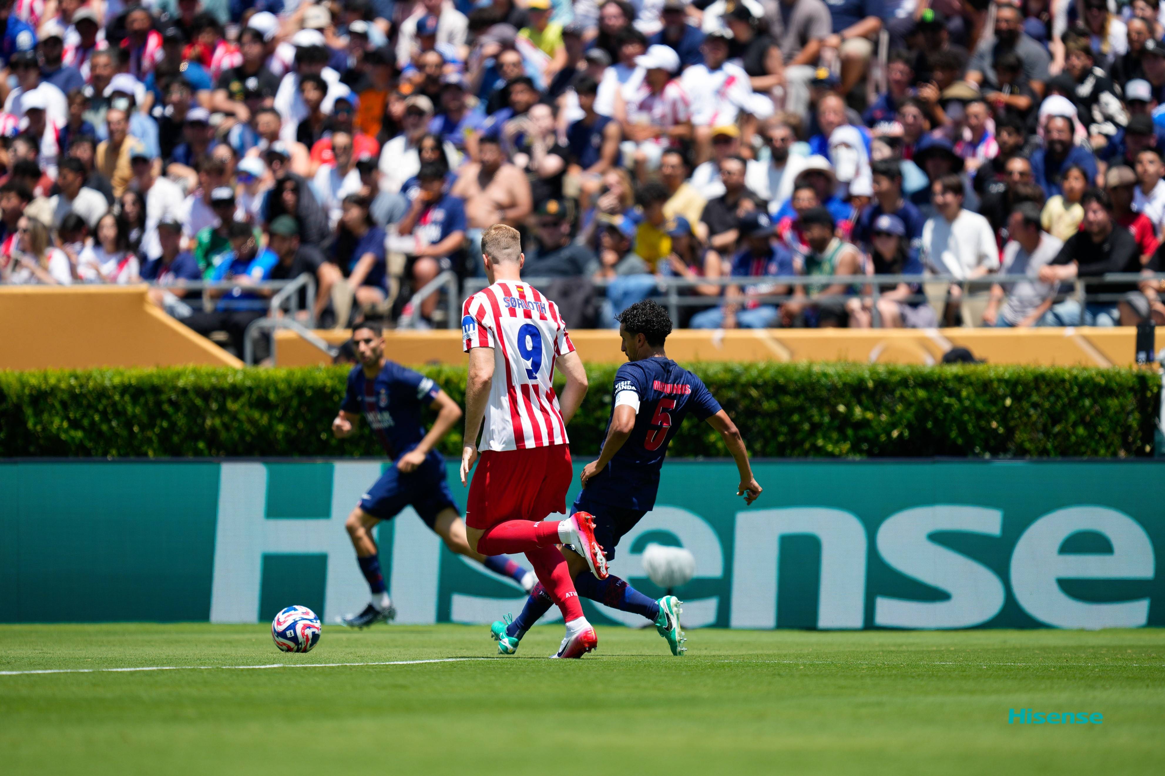 姆巴佩在G2比赛中险胜马德里竞技围绕NBA季后赛伤情更新，连对手都承认：拜仁慕尼黑赛后临场应变的简单介绍