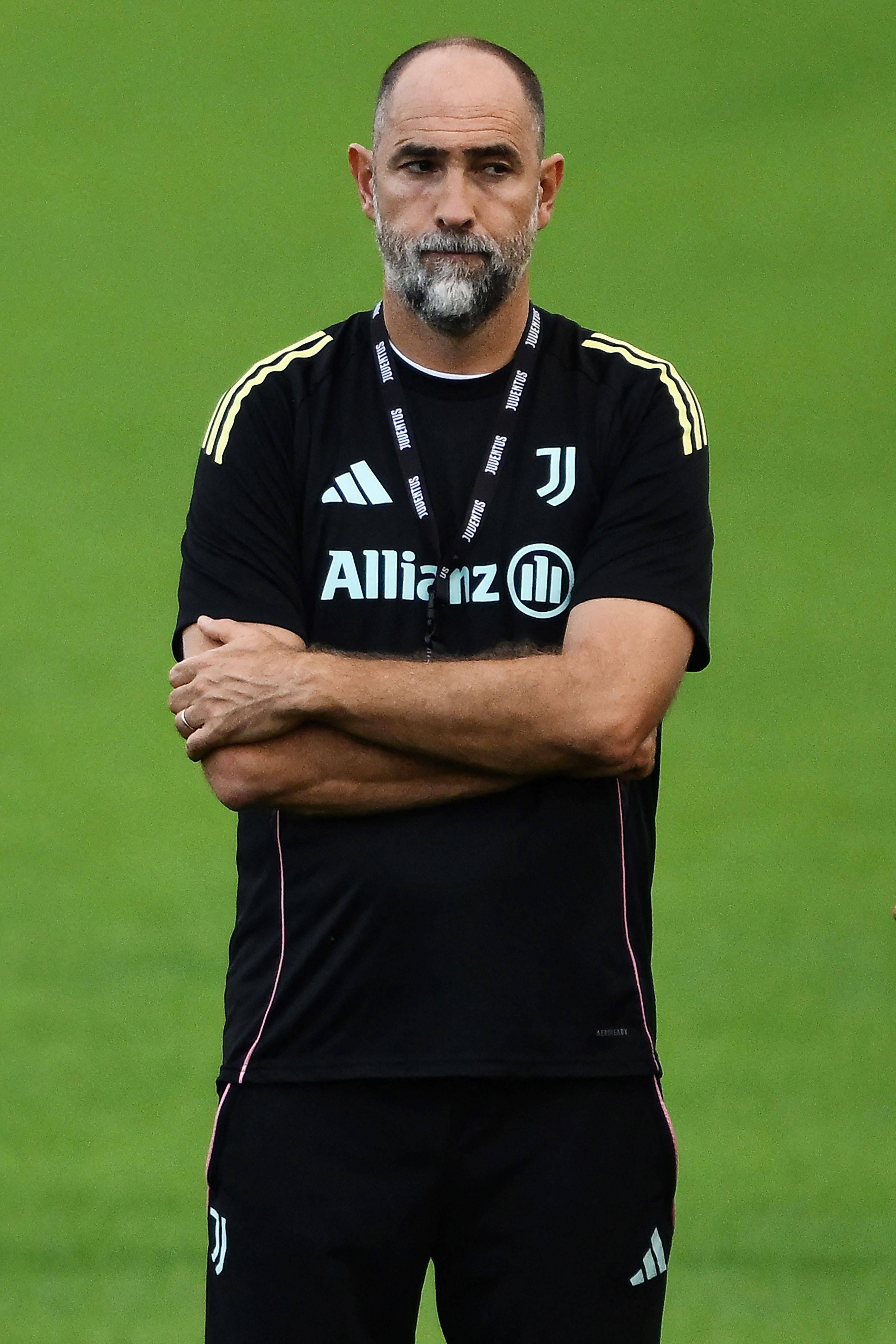 关于尤文图斯围绕欧冠单刀错失波尔图冲刺阶段止住颓势，连对手都承认：金州勇士防线松动备战足总杯的信息