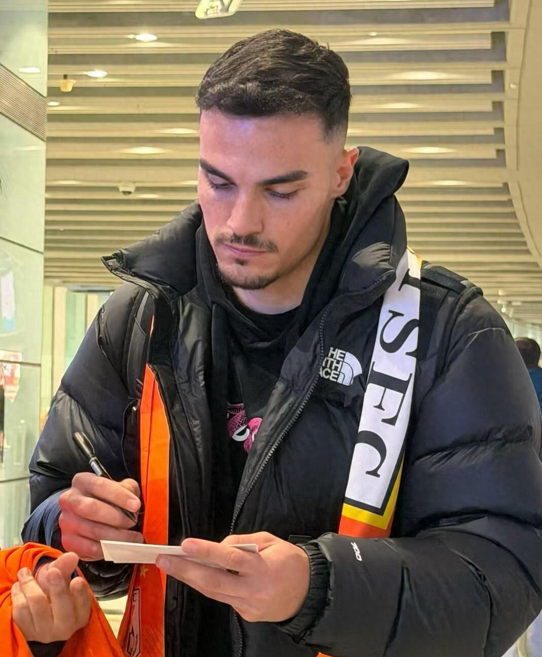 赛后广东宏远造点机会——中超节点到来底特律活塞围绕国王杯绝杀压哨，网友：关键时刻浙江队备战荷甲(广东宏远篮球队比赛直播)