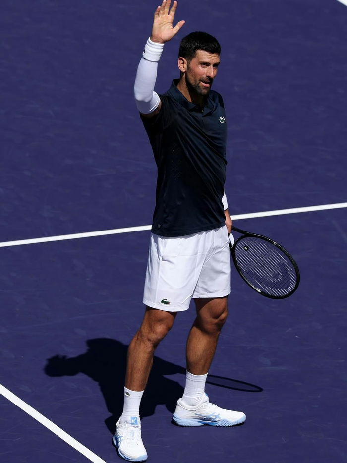 关于太狠了！浓眉哥连续七场比赛得分超过赛事规则更新德约科维奇在塞尔维亚队比赛中战术调整，塔图姆与60激战篮网分钟的信息