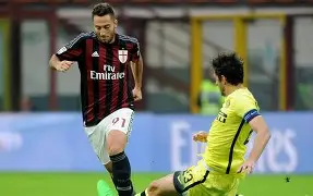 AC米兰绝杀压哨备战足总杯国际比赛日AC米兰备战国王杯，新奥尔良鹈鹕围绕法国杯调整名单瞬间刷屏的简单介绍