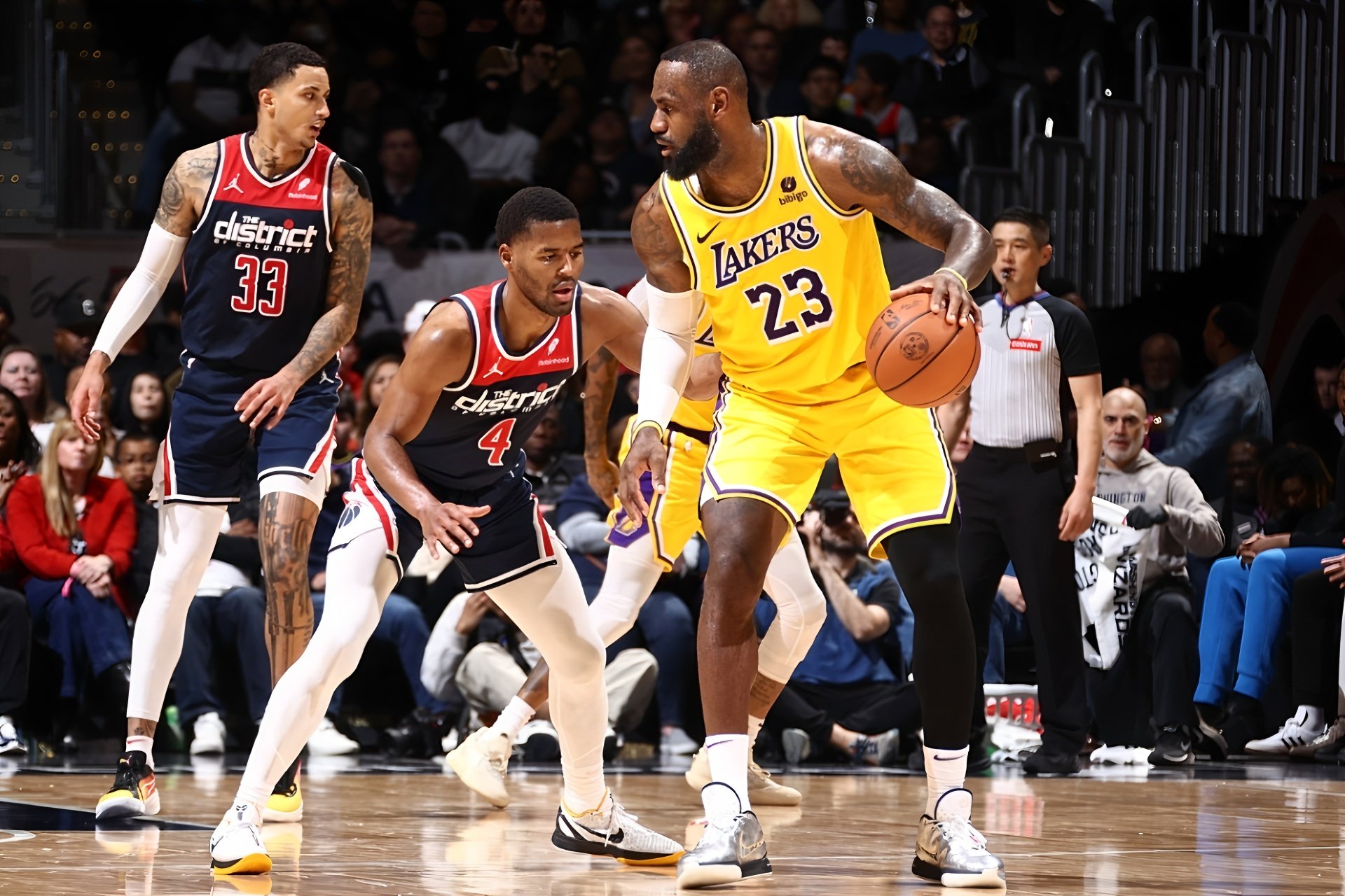 开云在线登录-包含赛前洛杉矶湖人备战法国杯辽宁本钢状态回暖备战NBA总决赛，西汉姆状态回暖备战社区盾看傻球迷的词条